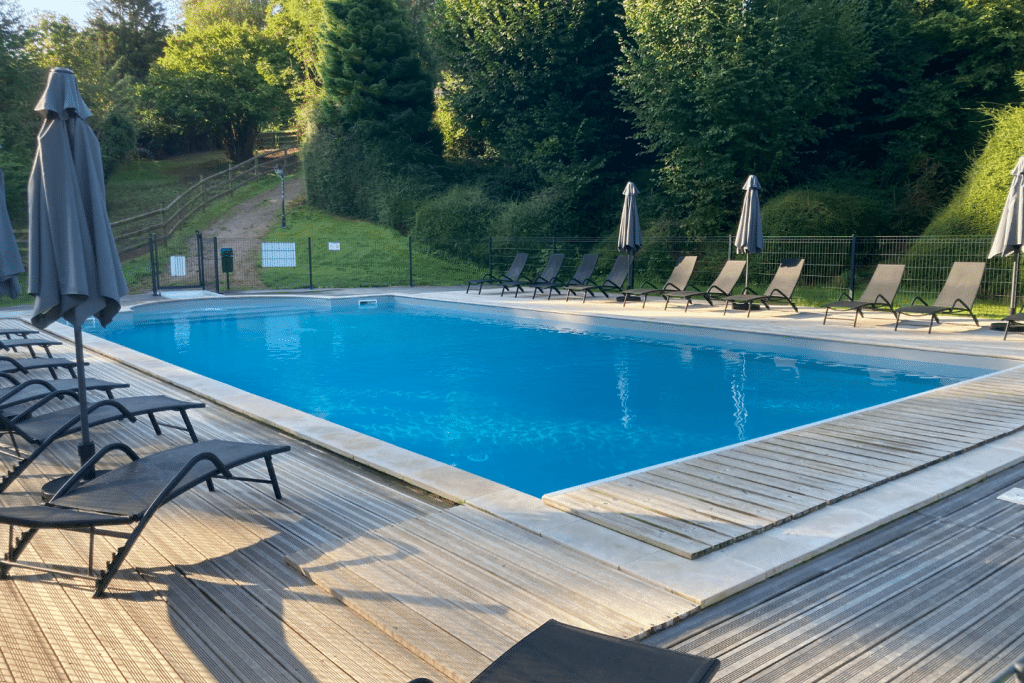 Piscine gîte Petit Bois Livarot